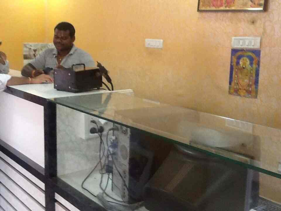 Veera Smart Cell City in Sriperumbudur,Kanchipuram Best Mobile Phone