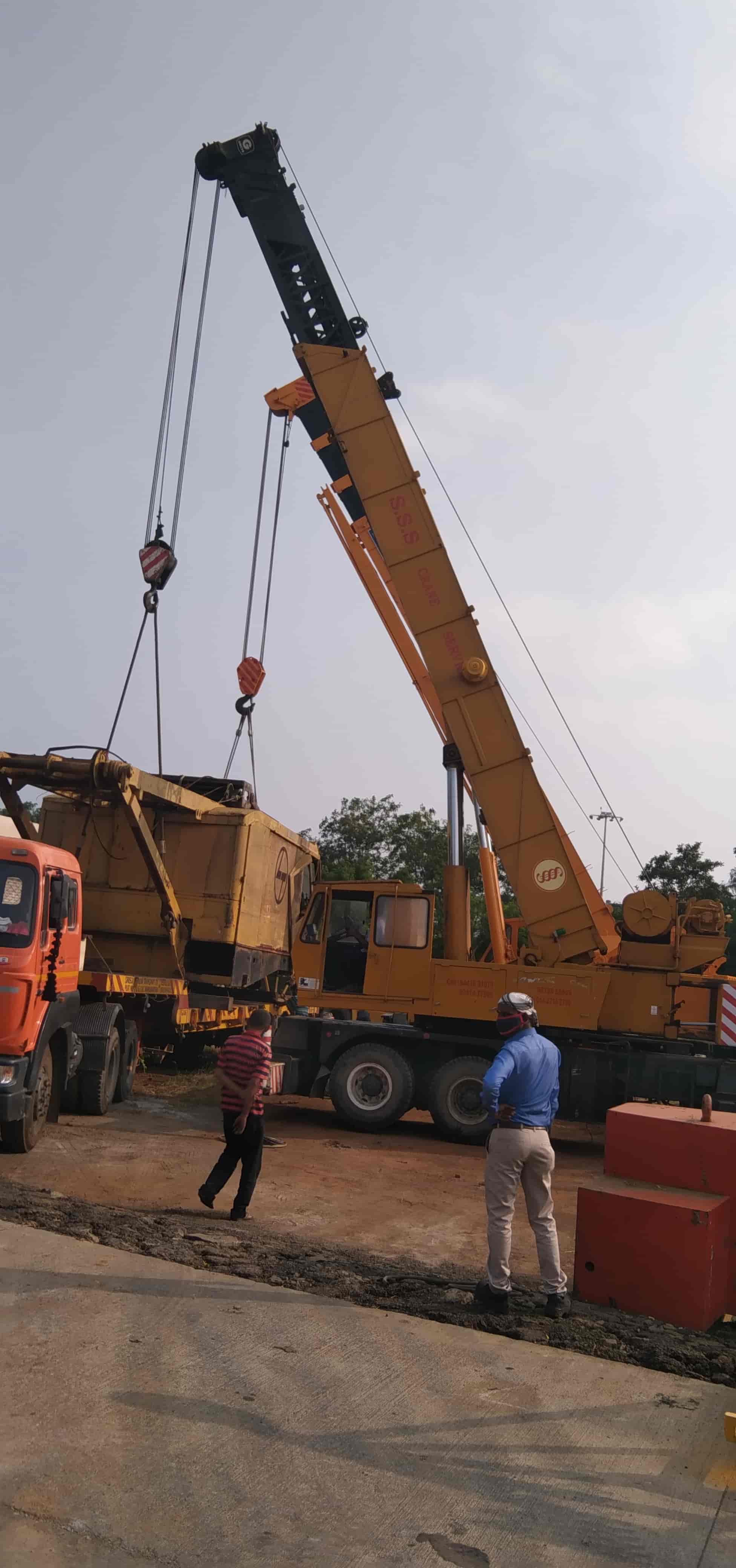 Top Cranes On Rent in Oragadam Best Crane On Rent Kanchipuram near me