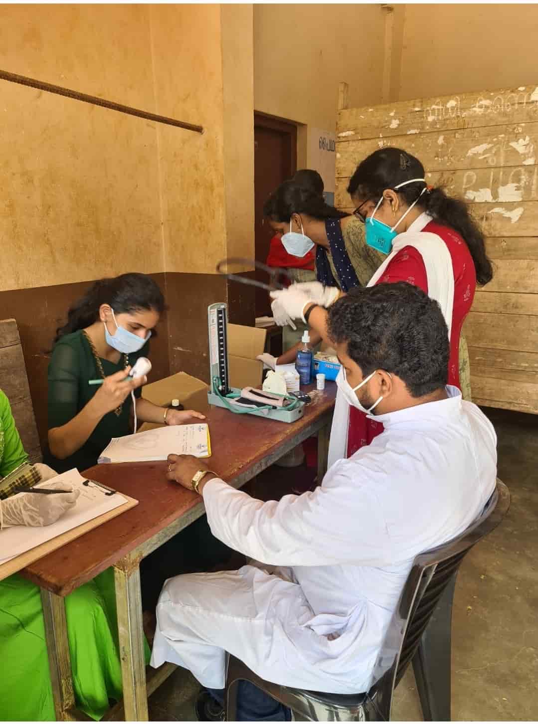 Santhwanam Healthcare Clinic in Manikkadavu,Kannur Best Clinics in