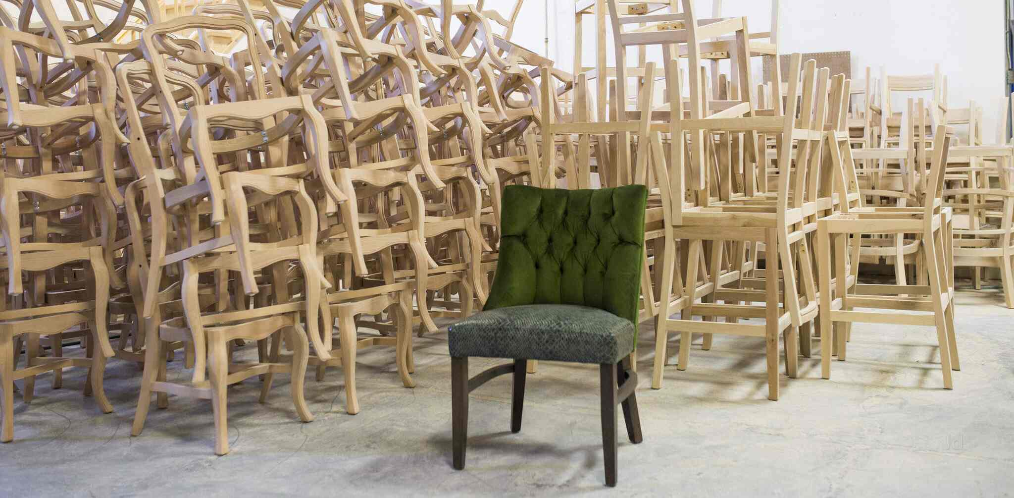 Top Computer Furniture Manufacturers in Thrissur कंप्यूटर फर्नीचर