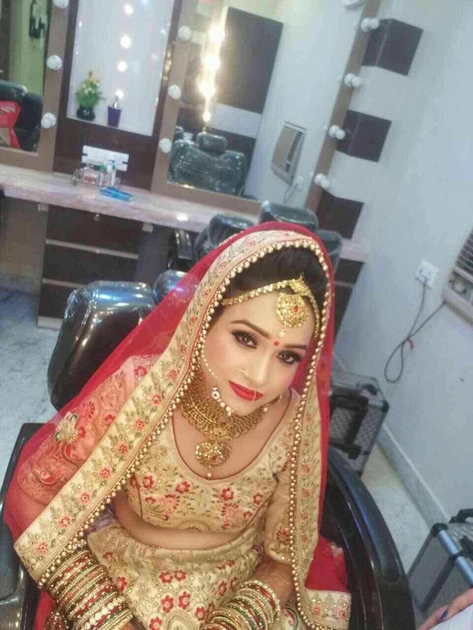 Blush Makeup Studio in Pandu Nagar,Kanpur Best Beauty Parlours For