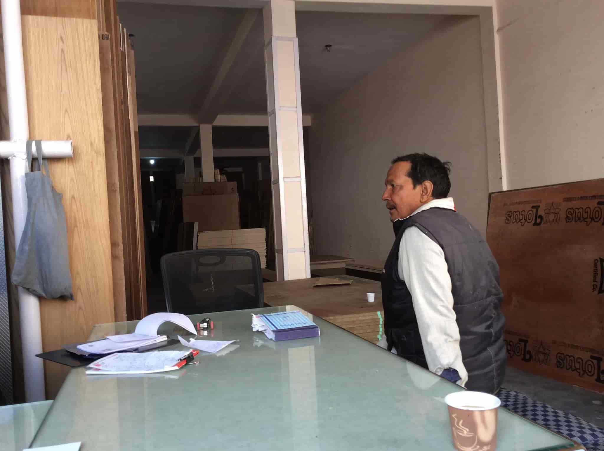 Bajrang Glass Centre in Govind Nagar West,Kanpur Best Furniture