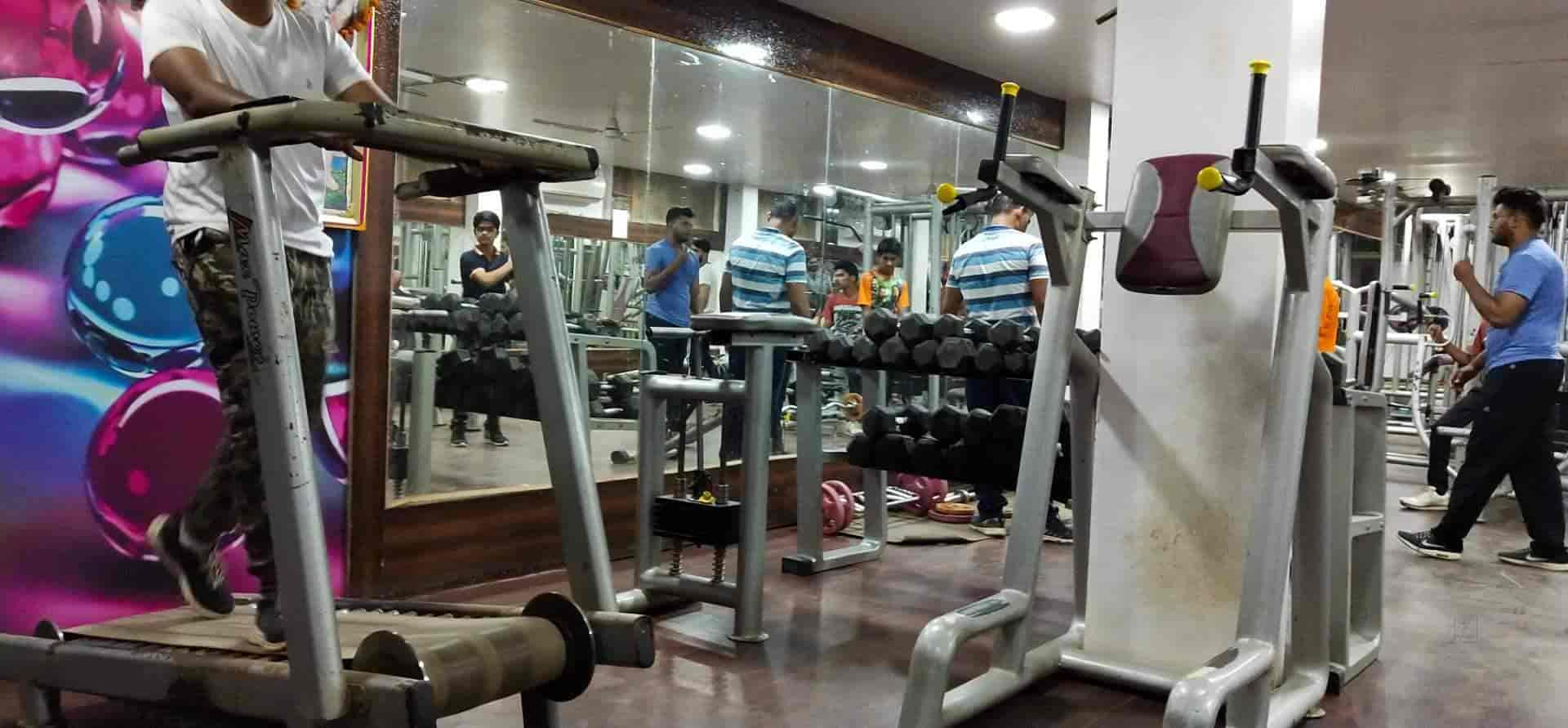 Health clubs near me discount