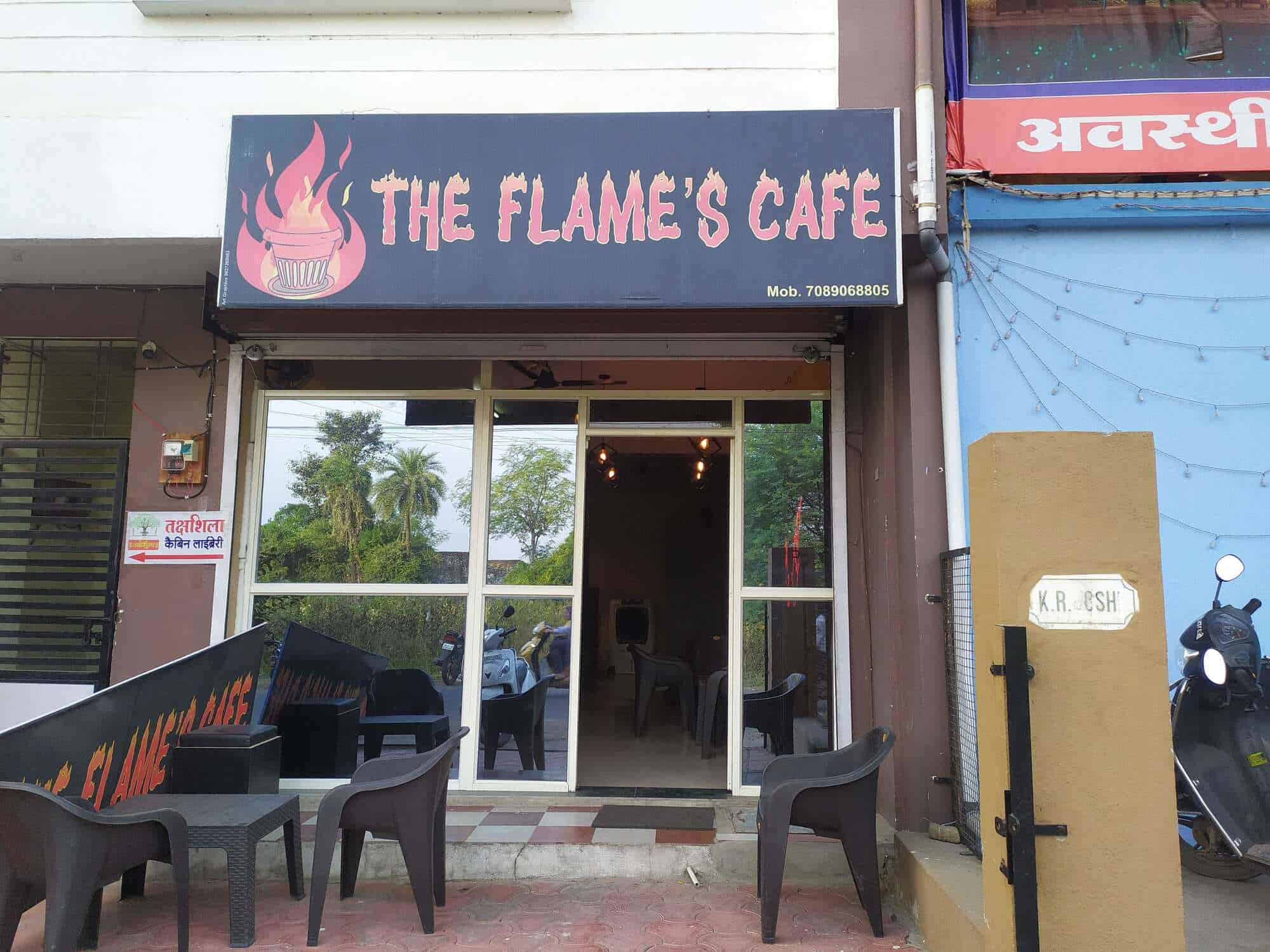 The deals flames restaurant