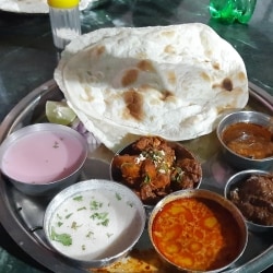 Top Lounges in Murgud - Best Lounge Bars - Justdial