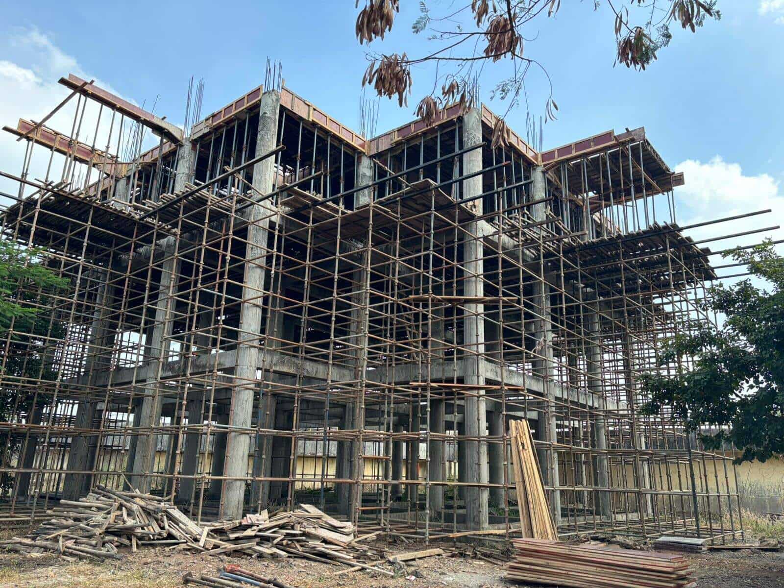 Mason and Scaffolding