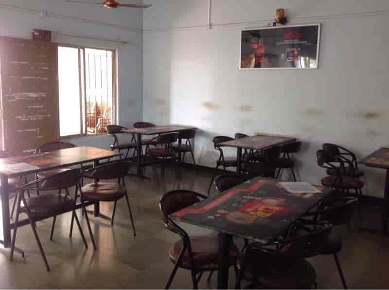 Preetam Restaurant & Bar in Shivaji Udyam Nagar,Kolhapur Best North