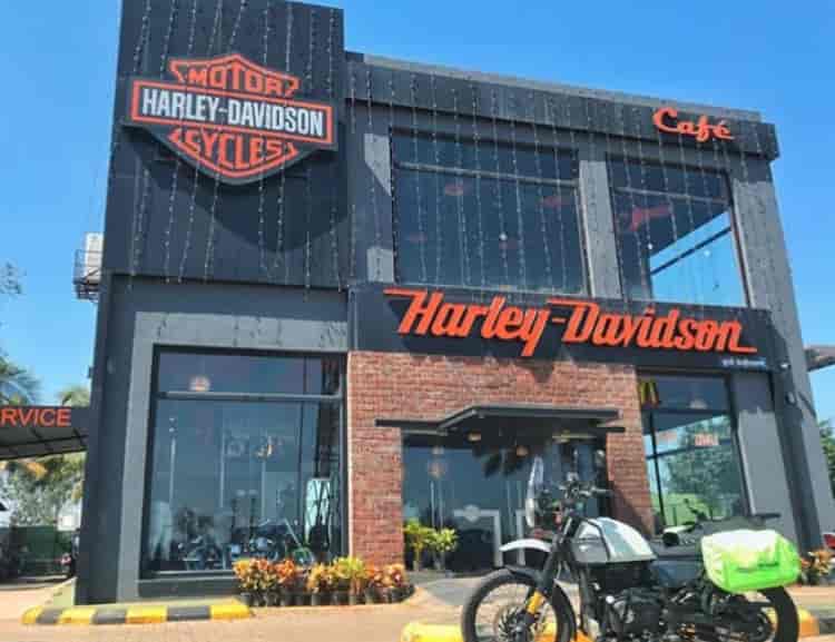 Warrior Harley Davidson Showroom and Workshop in Sarnobatwadi