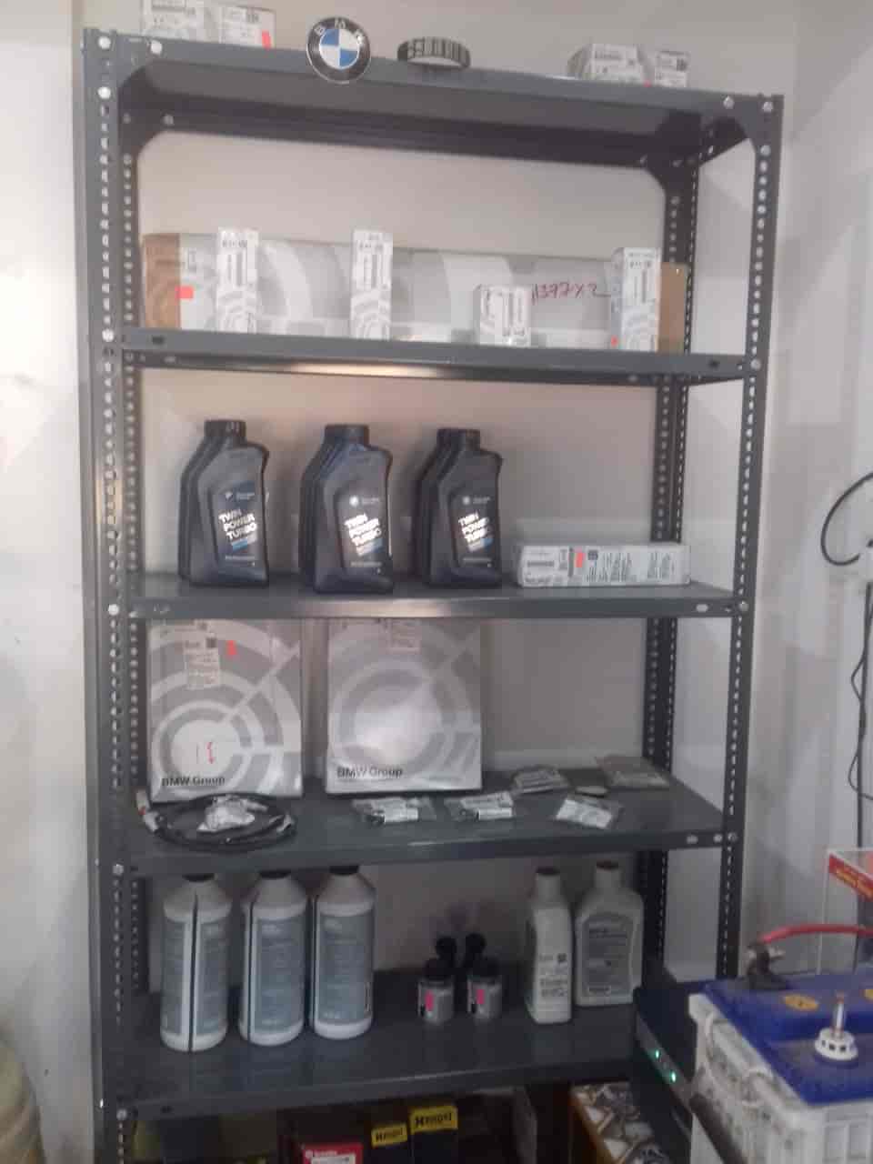 Shruti Corporation in Kasaba Bawada,Kolhapur Best FordCar Accessory