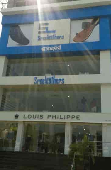 Sreeleathers shop near me 2025