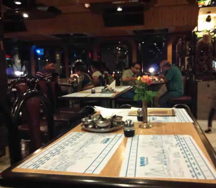 Top Pure Veg Restaurants near The Oberoi GrandDharmatala Best Veg