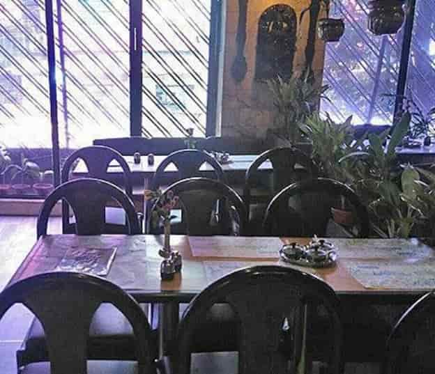 Top Pure Veg Restaurants near The Oberoi GrandDharmatala Best Veg