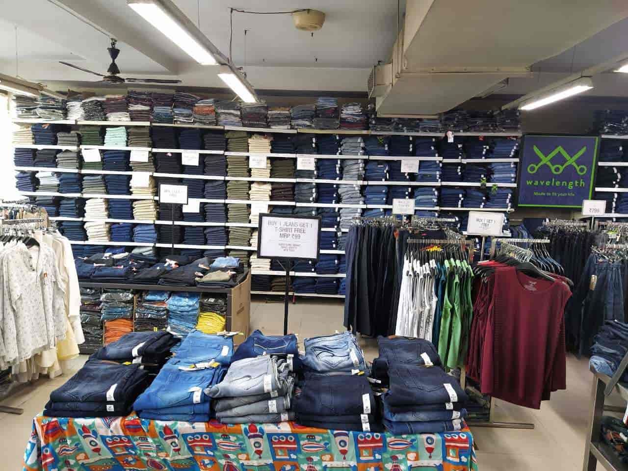 Find list of Vishal Mega Mart near Netaji NagarRegent Park, Kolkata