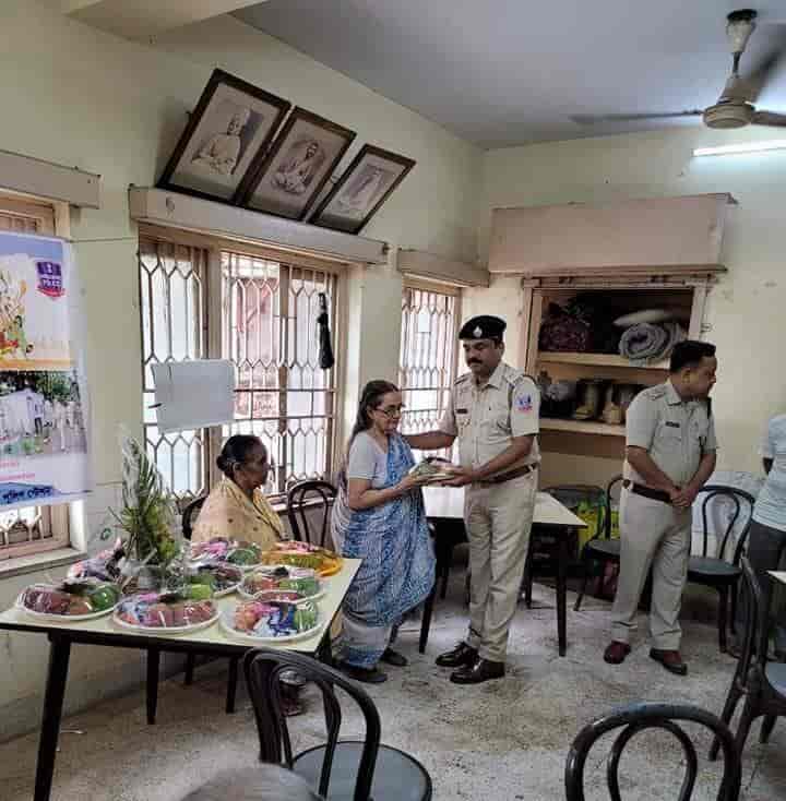 Nearby Police Station in Kamarhati, Kolkata Police Helpline Number Justdial