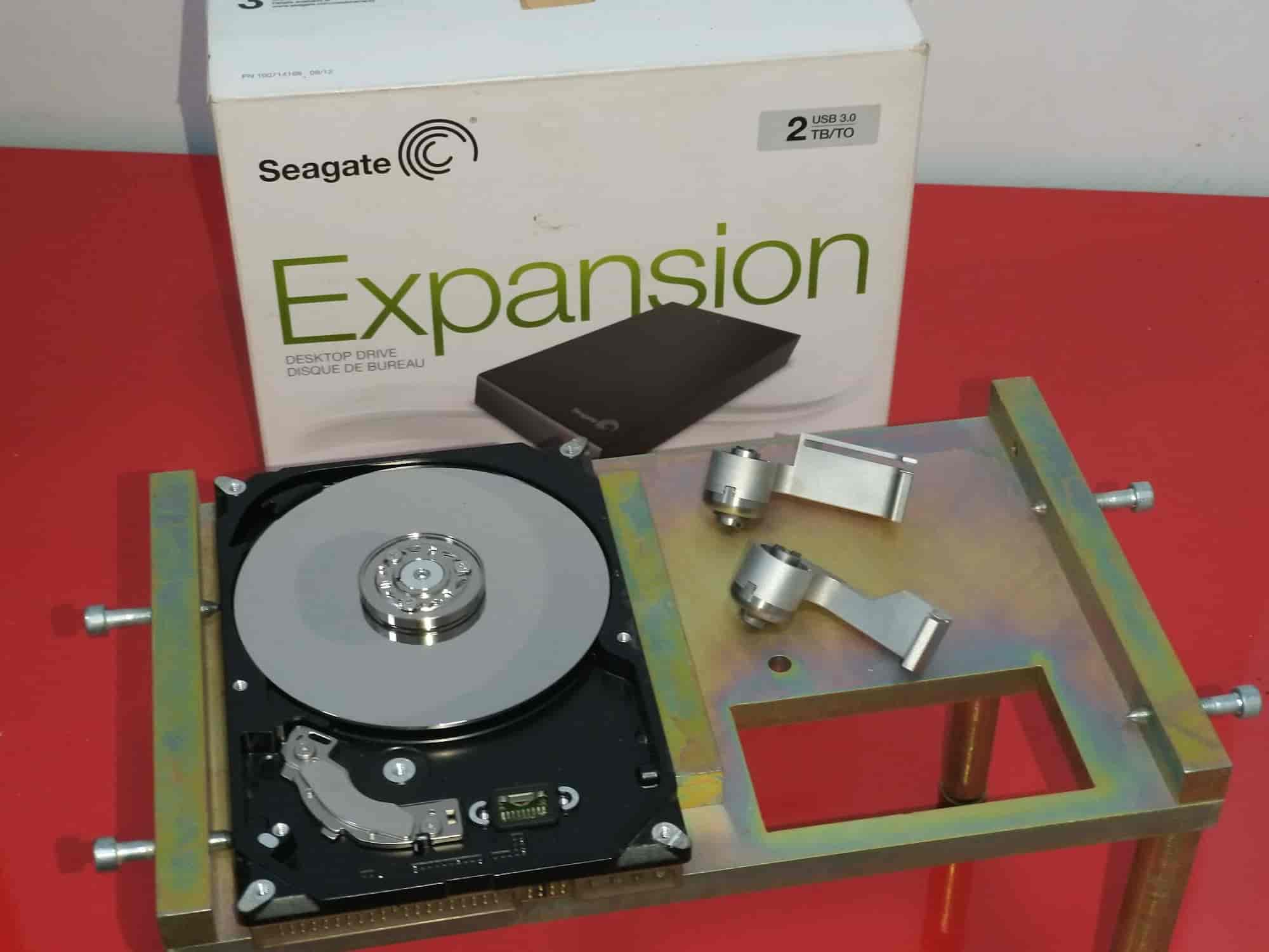 Parvez DATA Recovery LAB (E Mall) in Chandni Chowk,Kolkata Best