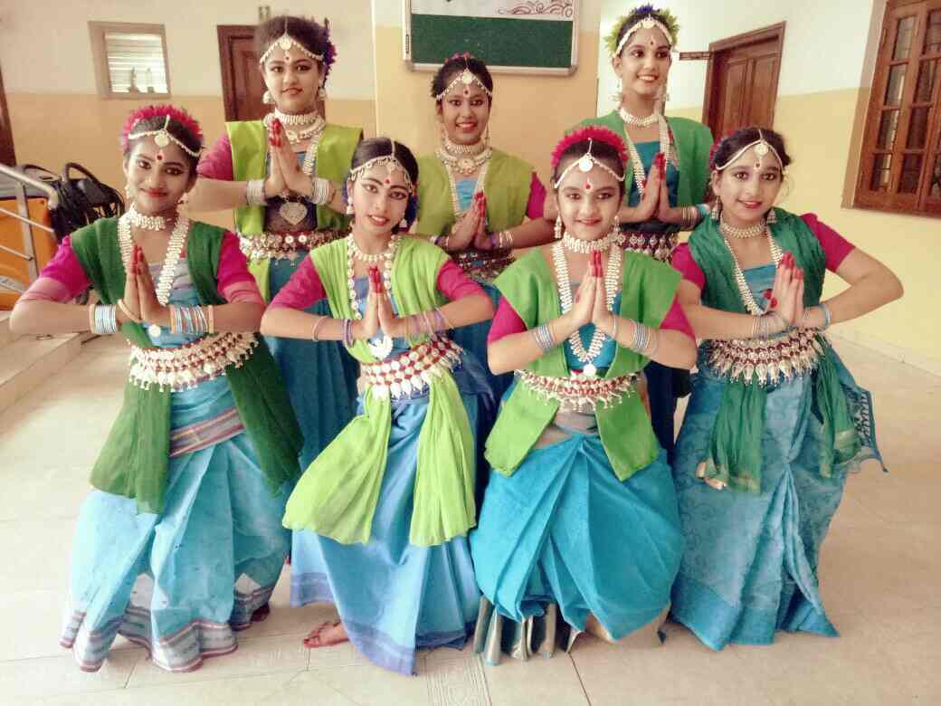Top Classical Dance Classes For Children in Kolkata - Best Classical Dance Tutorials For Kidz near me - Justdial