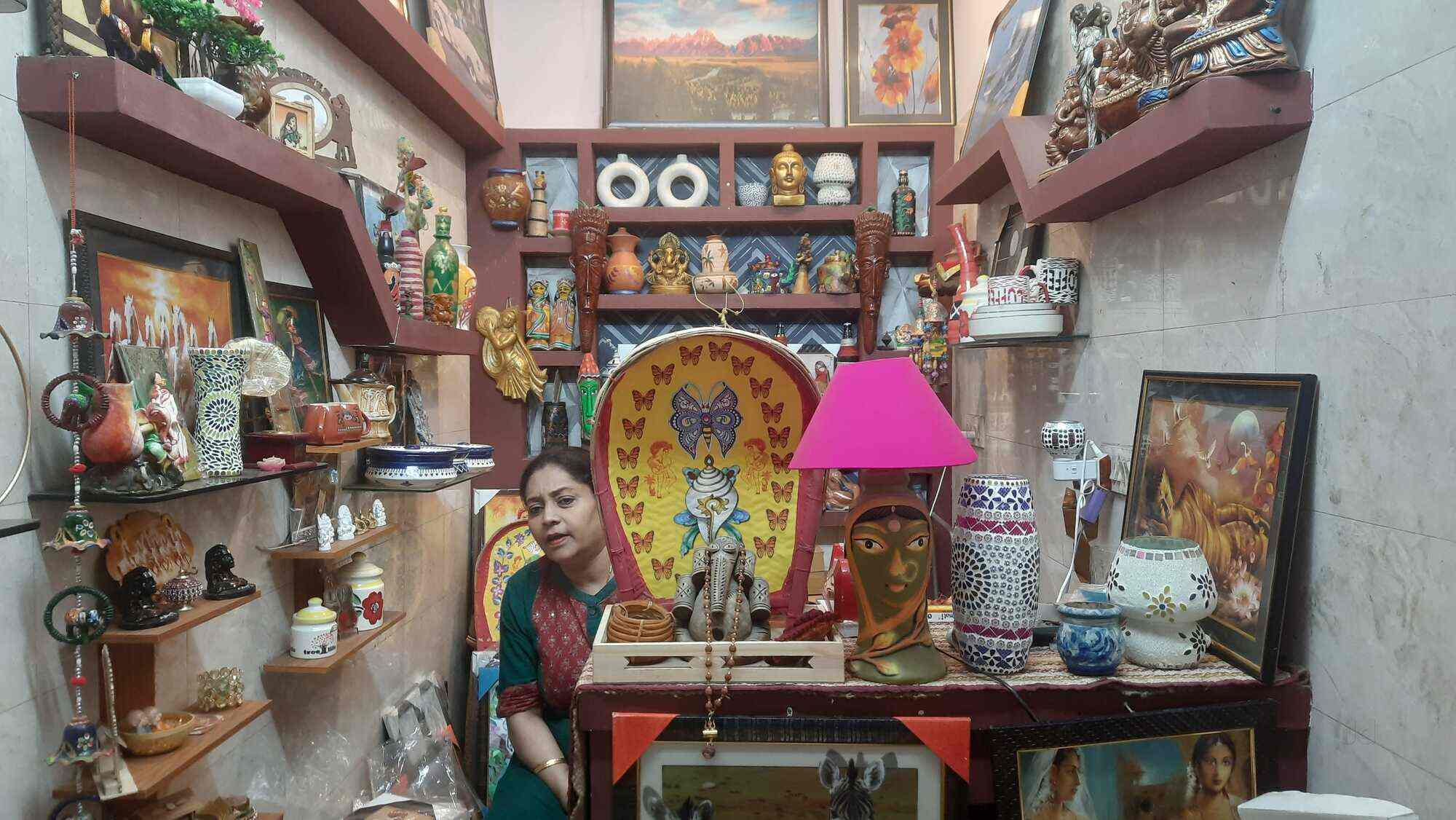 Top Craft Homes Home Decorative Item Distributors in Surat होम