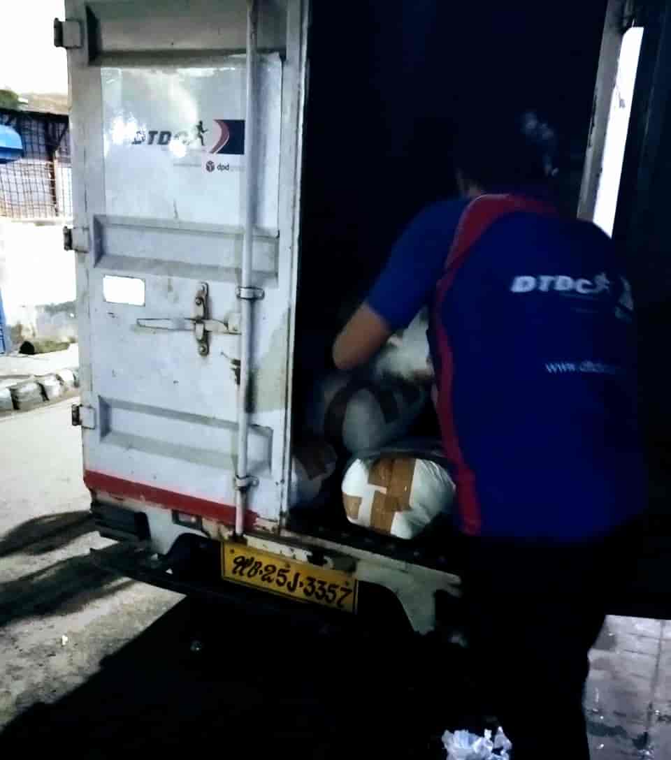 Top Cargo Services in Azad Hind Bagh Best Cargo Courier Services