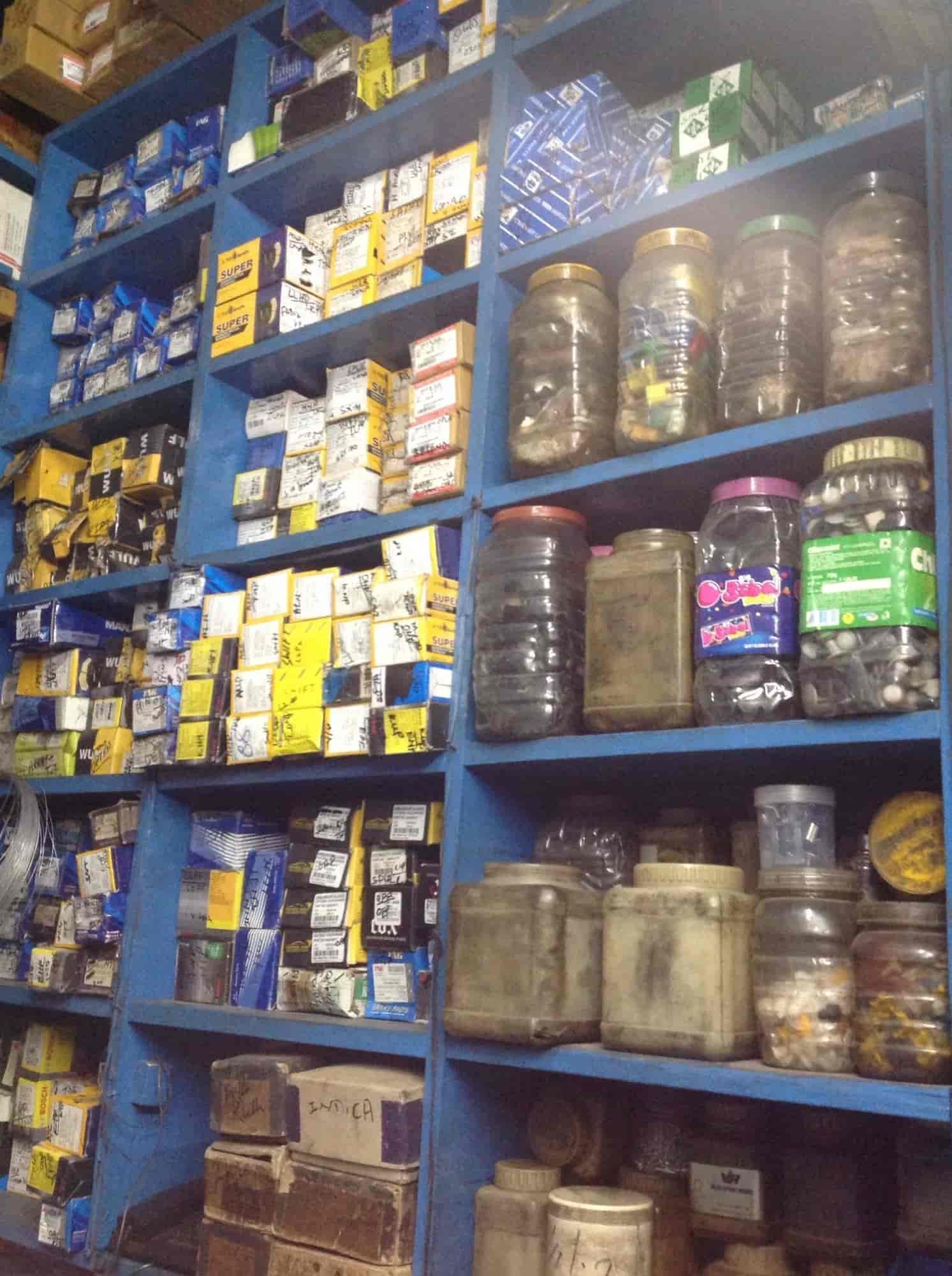 National Motor Stores in Ballygunge,Kolkata Best CastrolLubricant