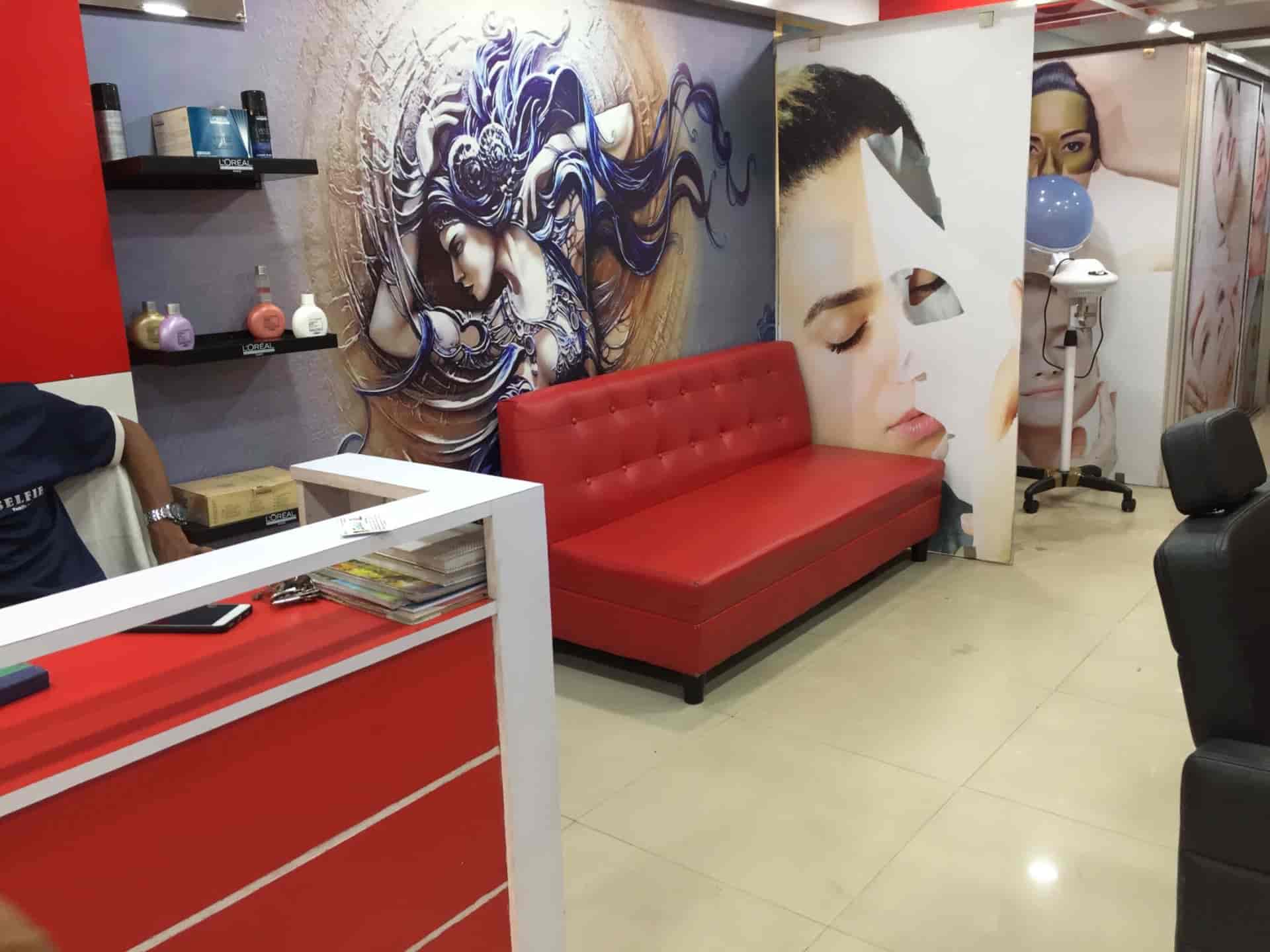 Selfie Family Salon in Bhawanipur,Kolkata Best Salons in Kolkata