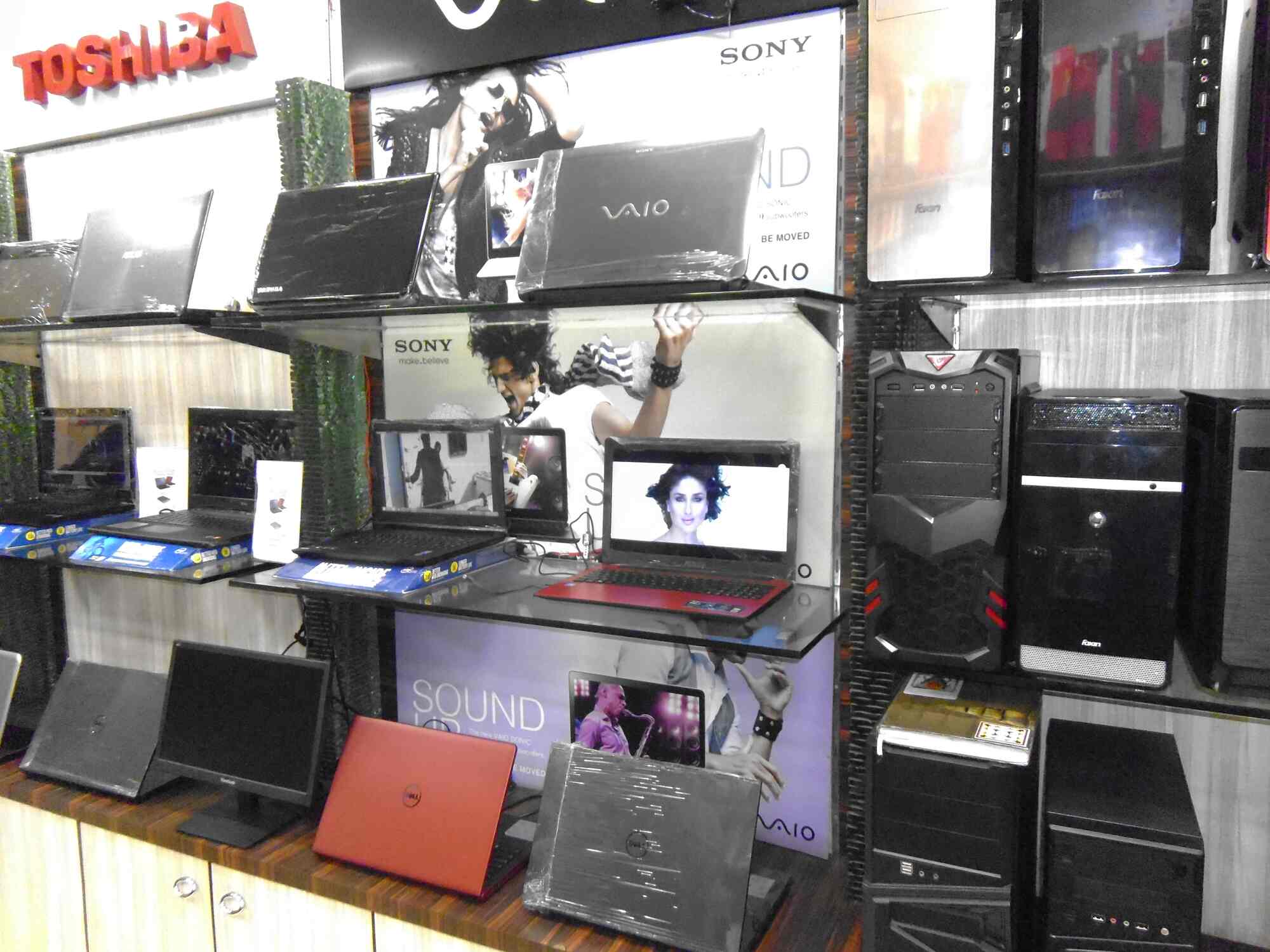 Computer World in Chandni Chowk,Kolkata - Best Computer Dealers in ...
