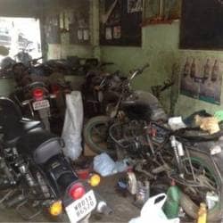 topsia bajaj service centre