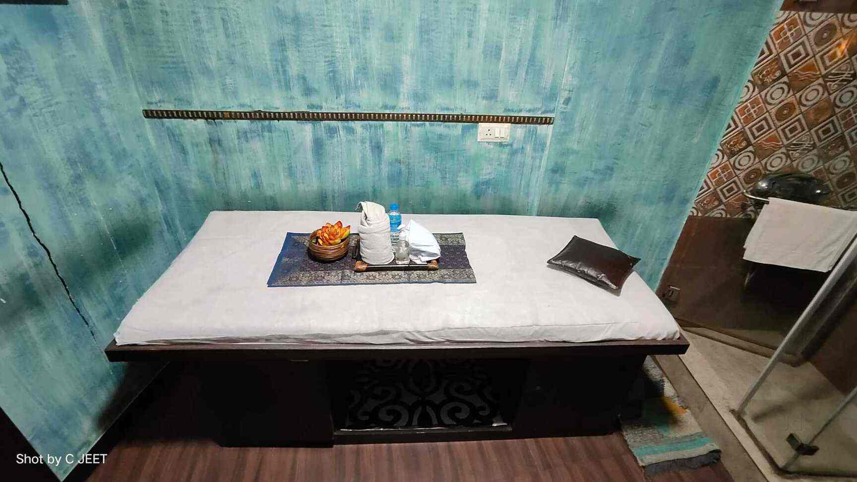 Top Body Massage Centres near Jadavpur UniversityJadavpur Best