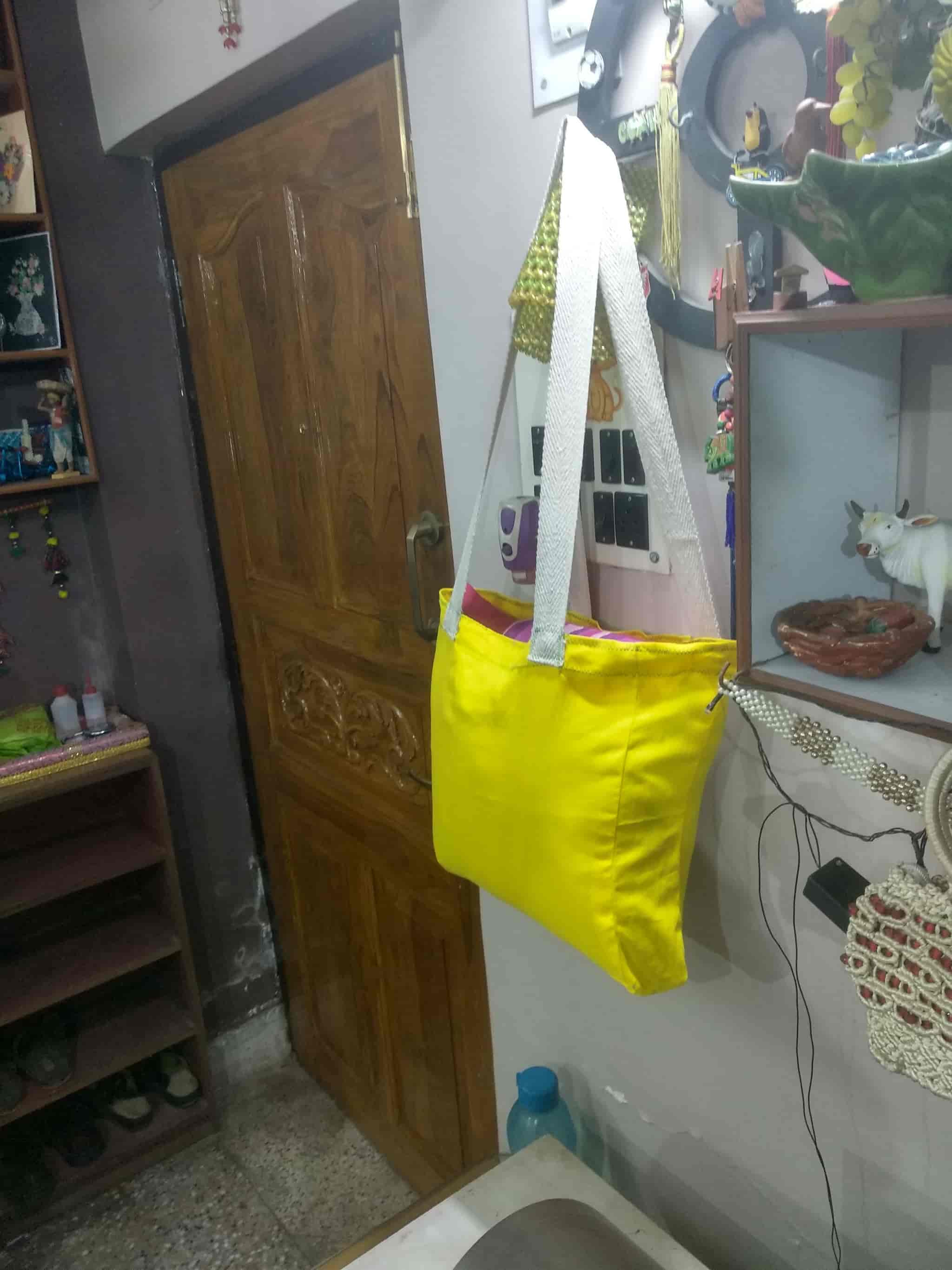 Top Saree Painting Classes in Kolkata near me Justdial