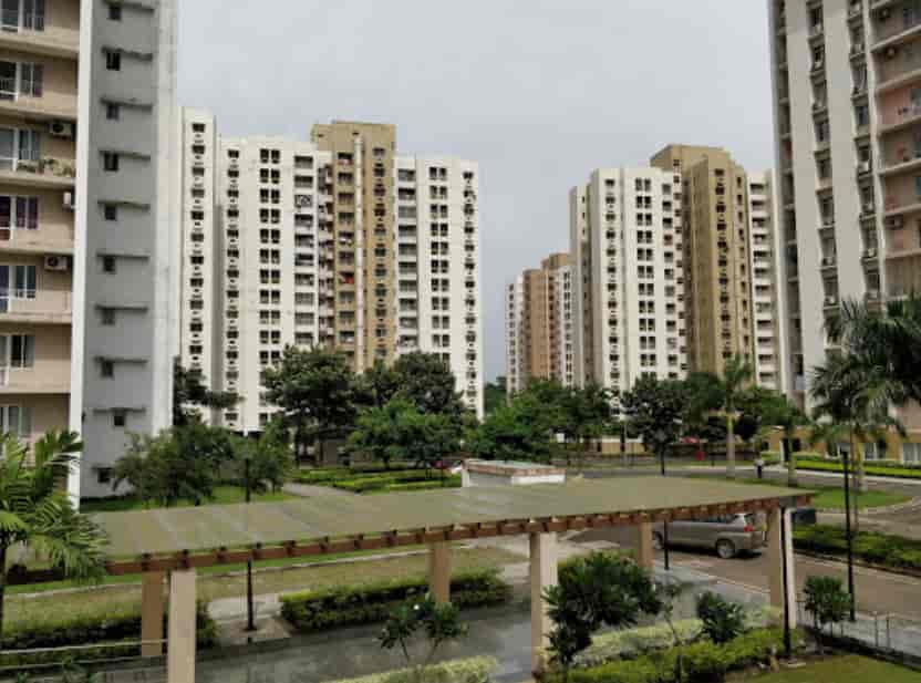 Uniworld City Newtown Kolkata: Ultimate Luxury Living Unveiled