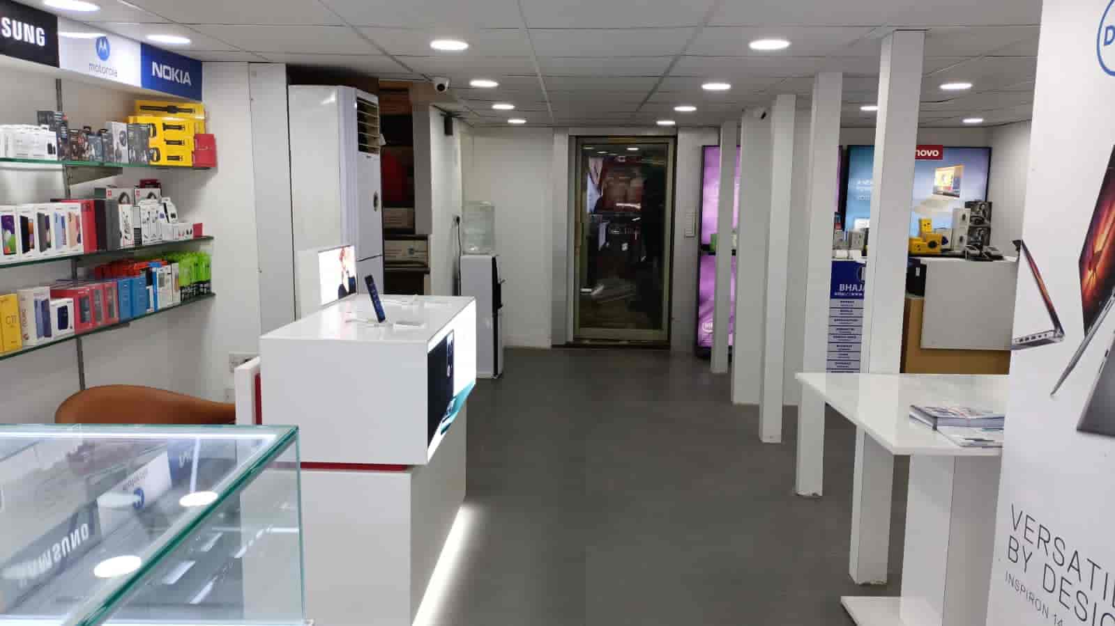 Top Mobile Phone Repair Services near Chandni Chowk Metro Station