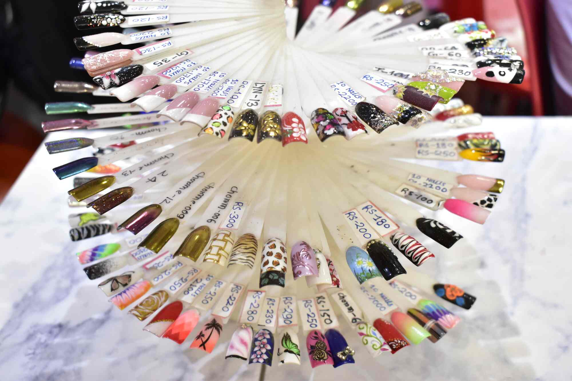 Top Nail Art Salons in Lake Gardens, Kolkata Nail Spas in Kolkata