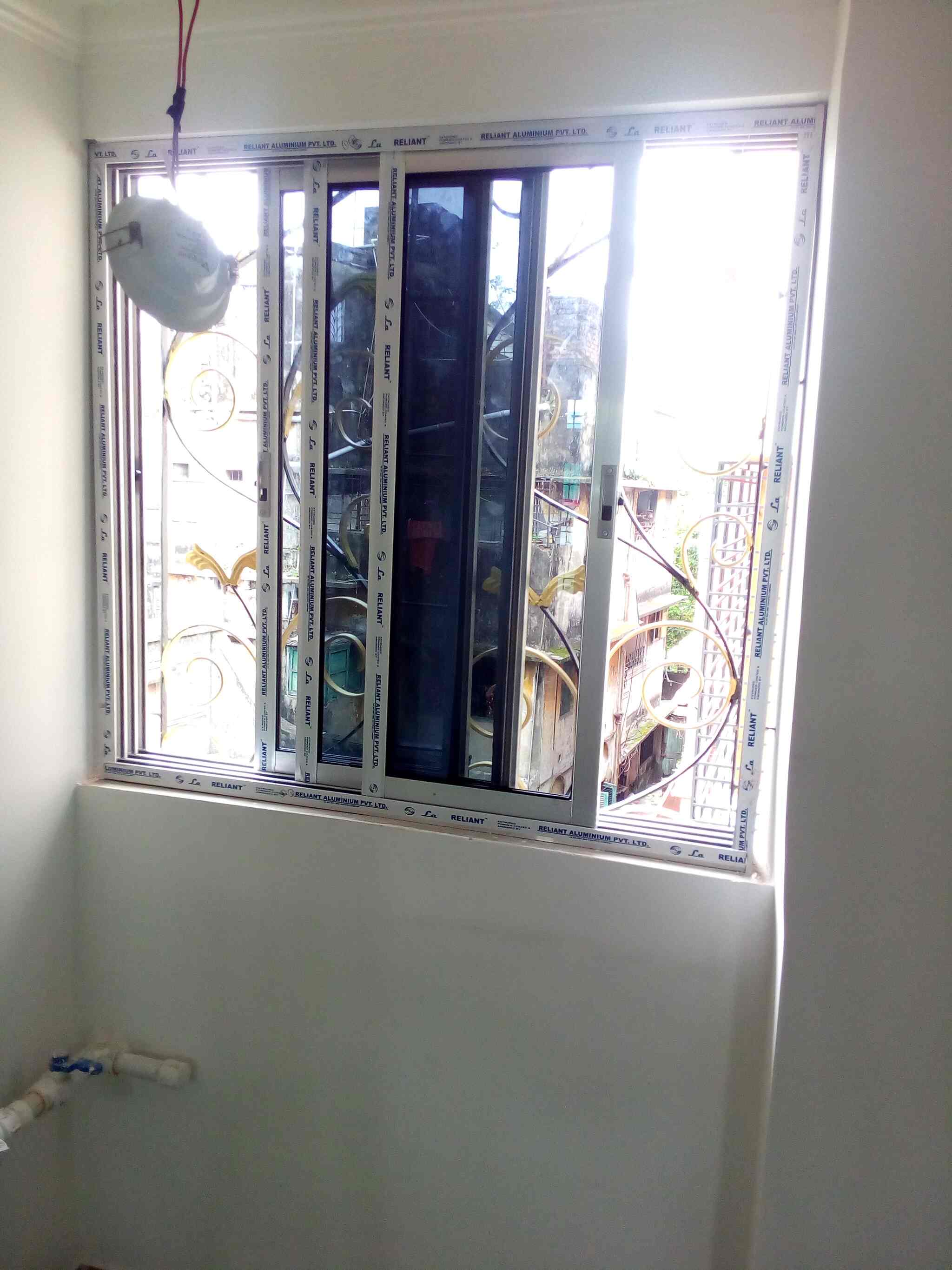 Top Aluminium Sliding Window Dealers in Kolkata South Best Dealers For Aluminium Window Frames