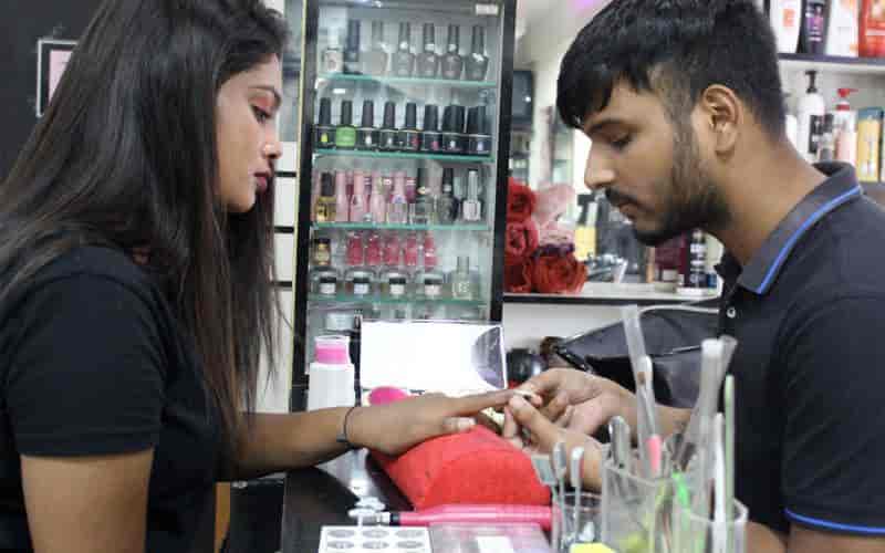 Daisy Salon in Kasba,Kolkata Best Beauty Parlours in Kolkata Justdial