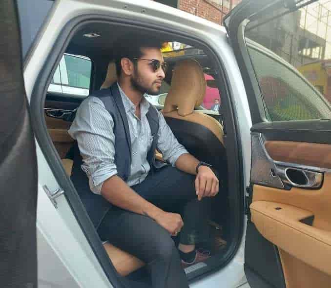 Crazy Wheels in Near City Centre 2,Kolkata Best Second Hand Car