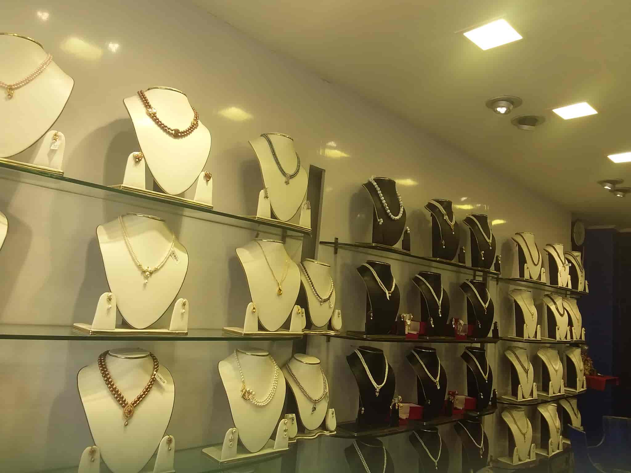 Top Chandrani Pearls Jewellery Showrooms in Beehive Garden Best