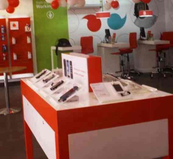 Vodafone Store in Salt Lake City Sector 1,Kolkata Best Prepaid Mobile