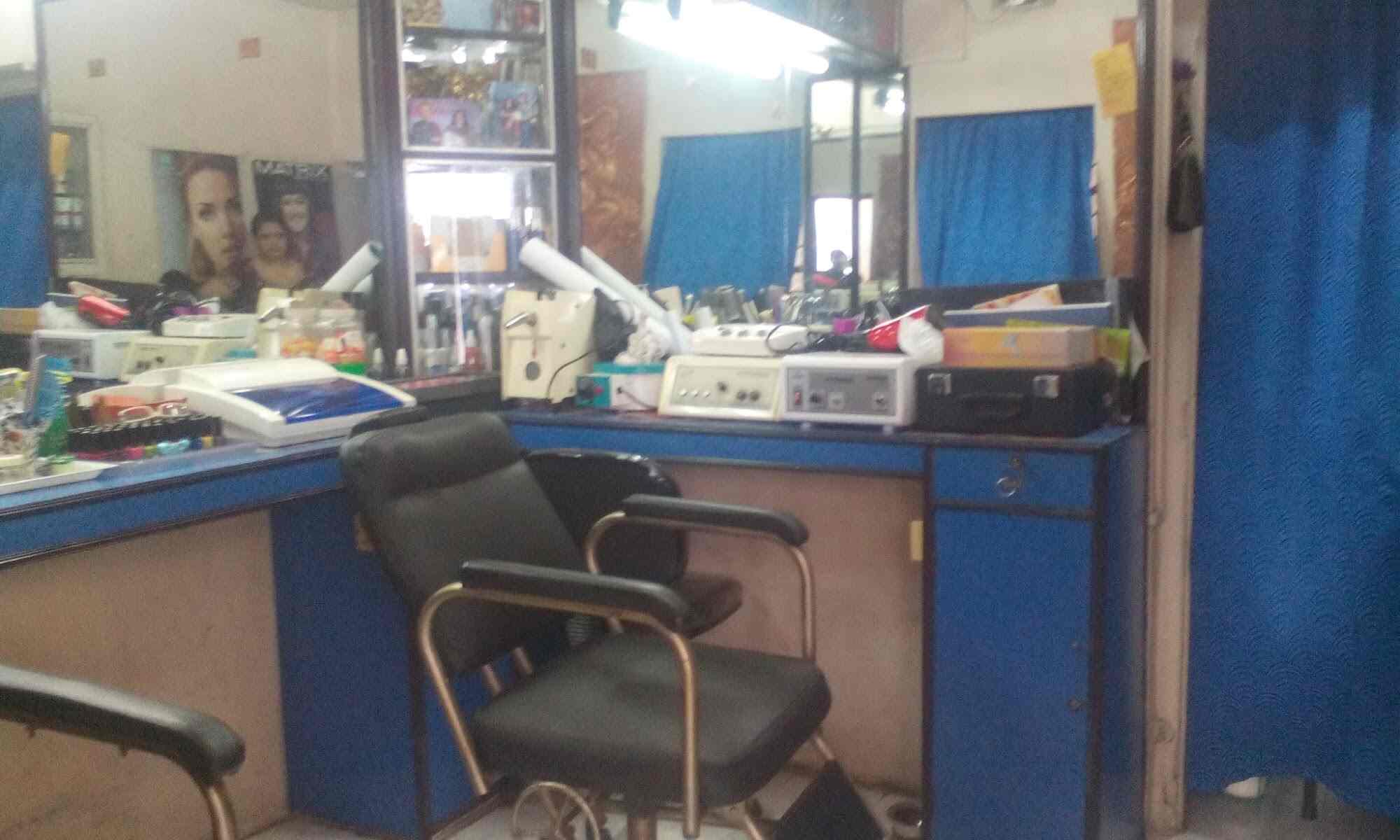 Dreamz Beauty Clinic & Make UP Studio in Barrackpore,Kolkata Best