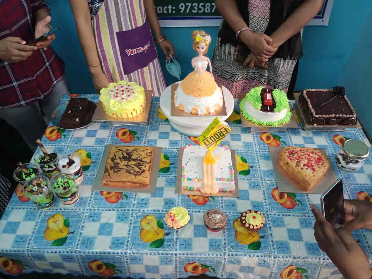 YumYum Baking Queen in Dum Dum,Kolkata Best Cookery Classes in