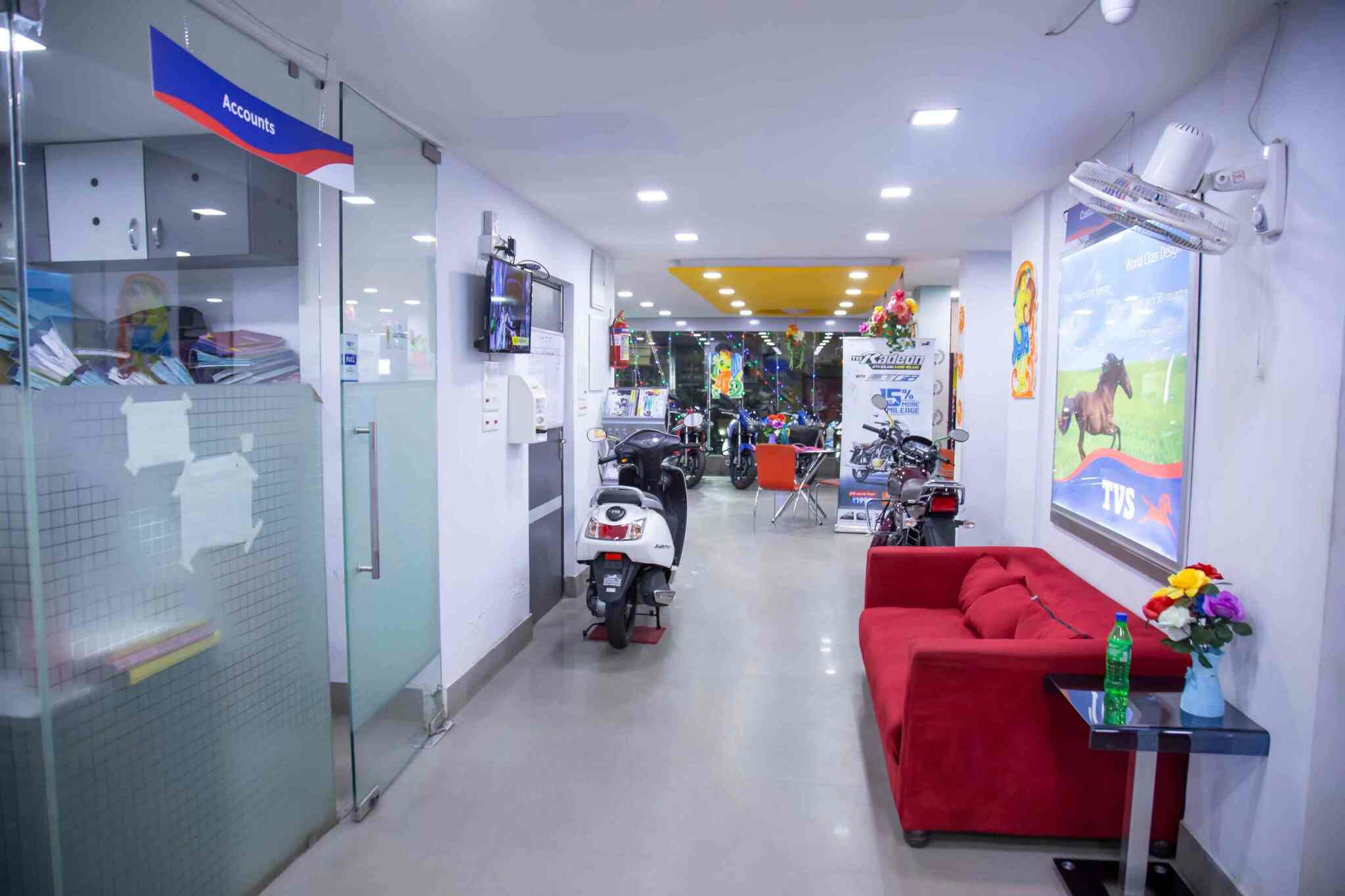 Top Tvs Scooty Motorcycle Dealers in Baranagar Best Tvs Scooty