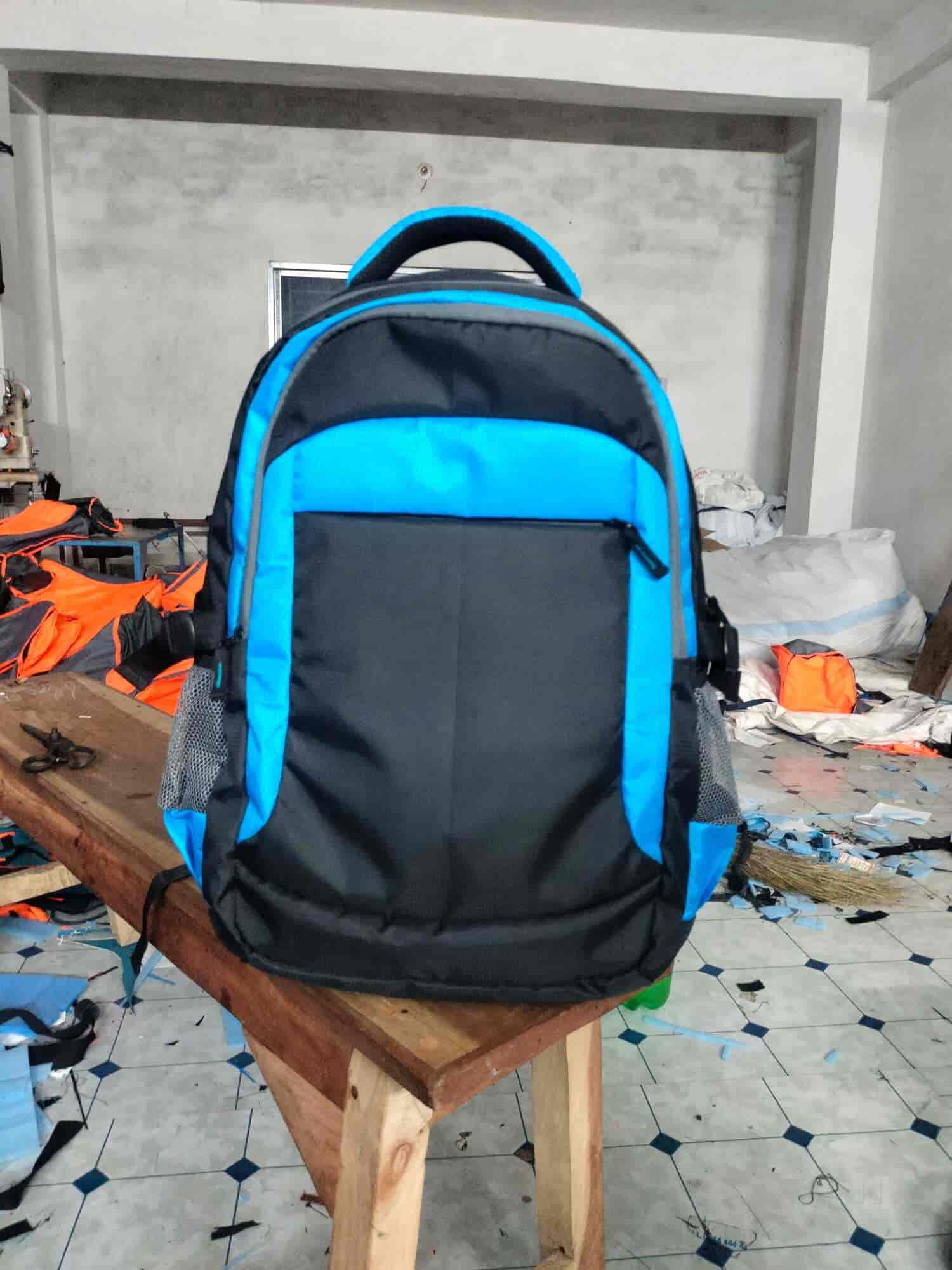 School bag best sale manufacturers