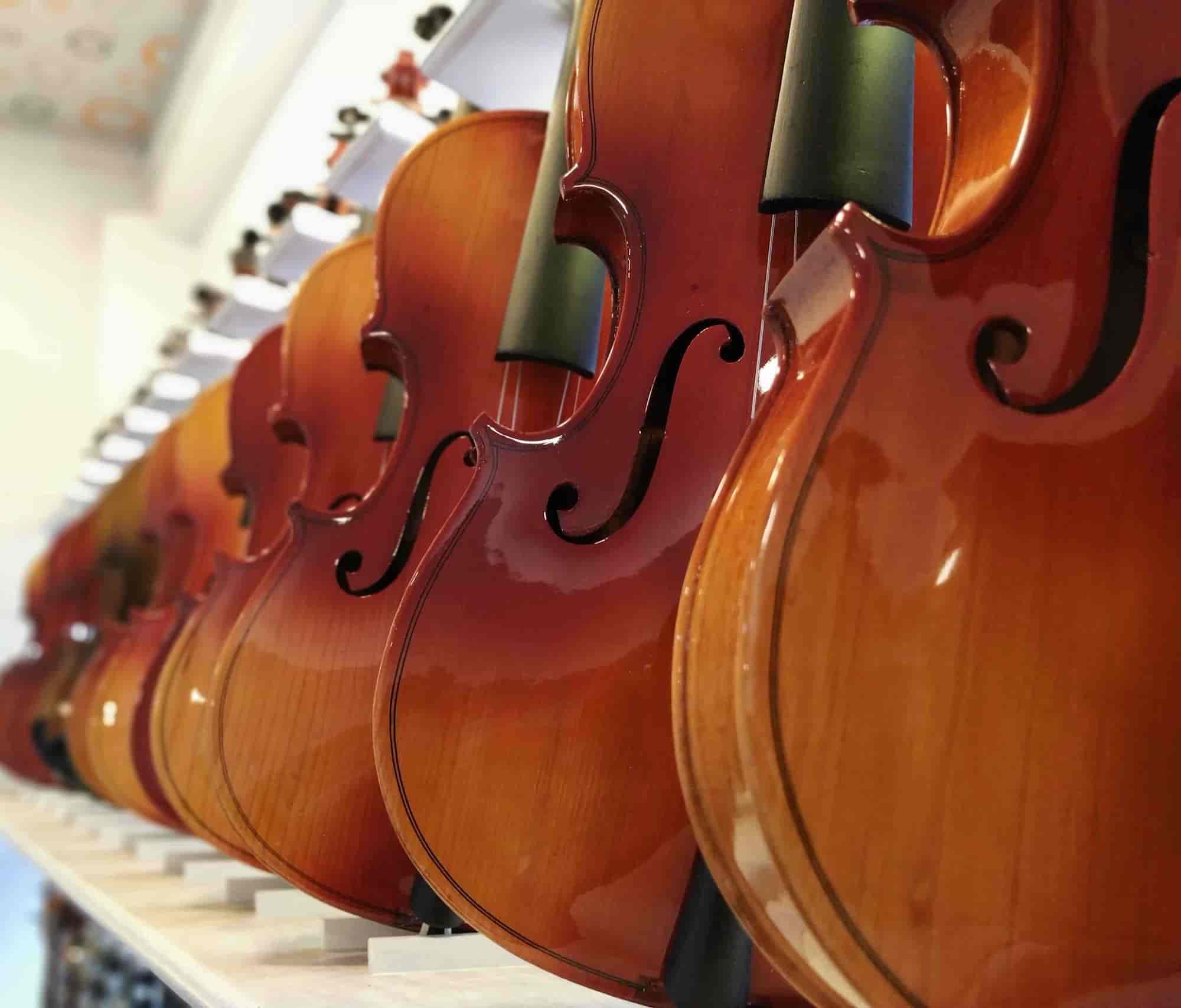 Saranga Musical Instruments & Pro Audio Systems in Ochira,Kollam Best