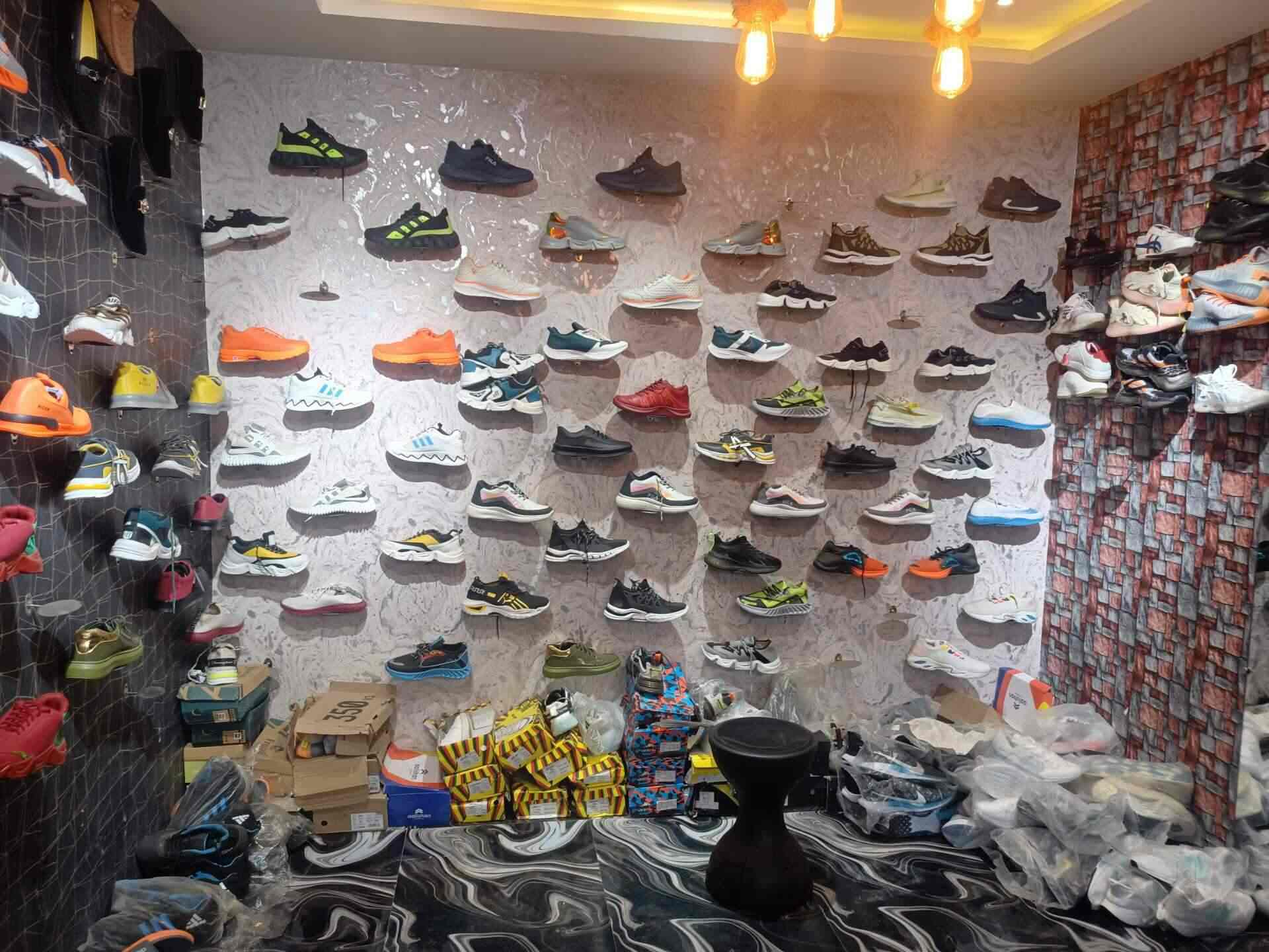 Heaven Shoes in Transport Nagar,Korba Best Football Shoe Dealers in