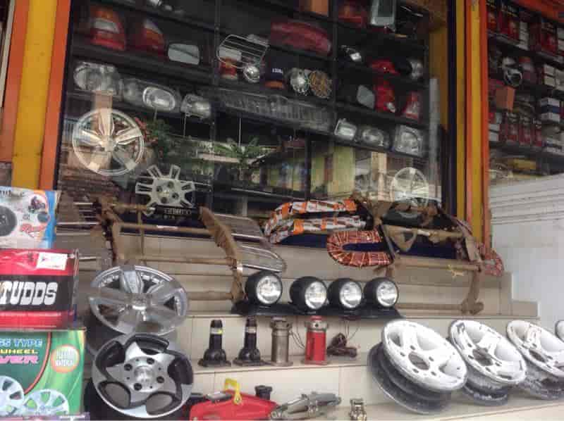 Spare Zone in Thirunakkara,Kottayam Best Mobile Phone Accessory