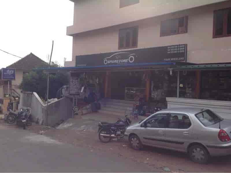 Spare Zone in Thirunakkara,Kottayam Best Mobile Phone Accessory
