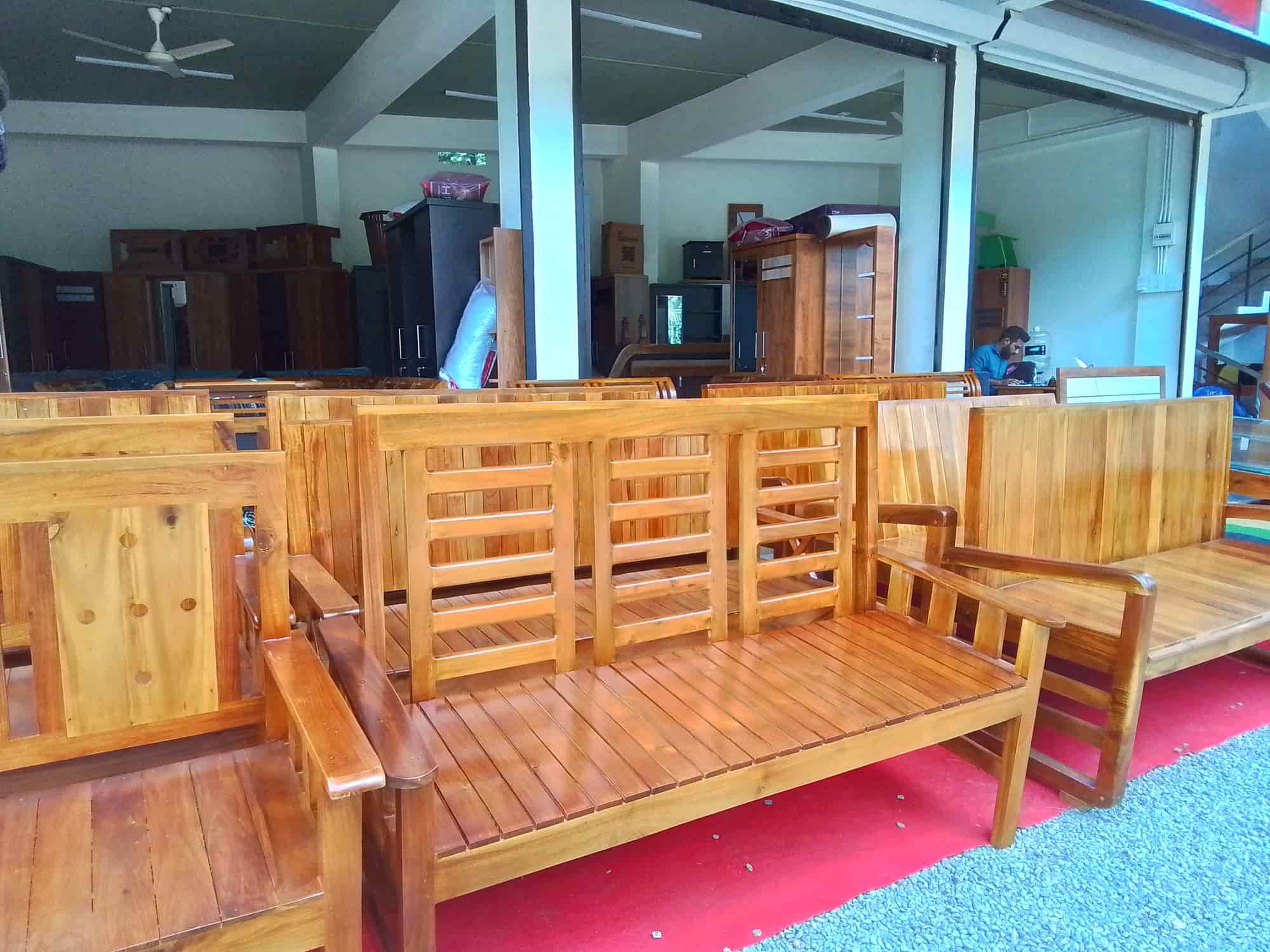 Top Featherlite Office Furniture Dealers in Kozhikode ऑफिस फर्नीचर