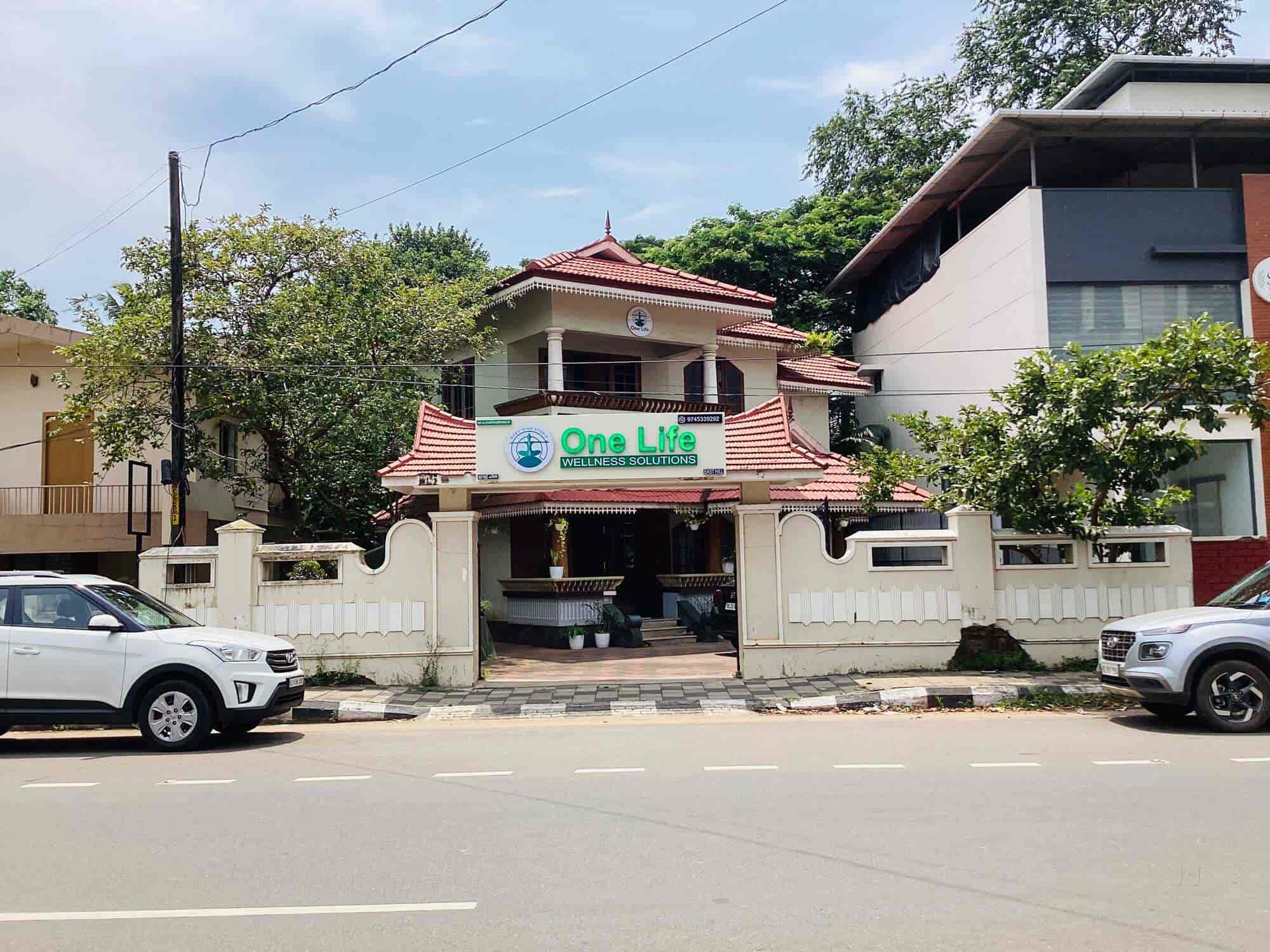 Top Body Massage Centres For Unisex in Kozhikode - Best Unisex Body Massage  Centers - Justdial