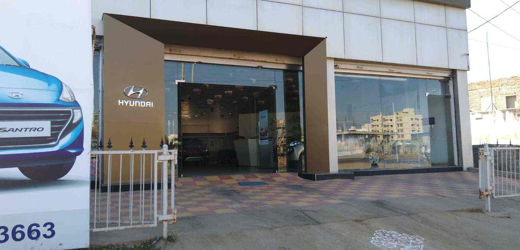 Kun Hyundai in Opposite to Apsp 2nd Batalion,Kurnool Best Car Dealers