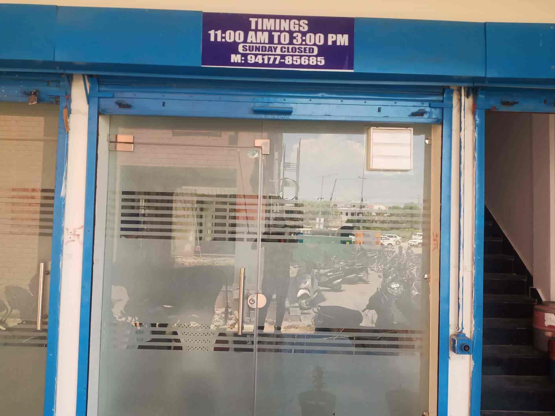 Vivek Skin Clinic and Laser Center in Kurukshetra Sector 10,Kurukshetra