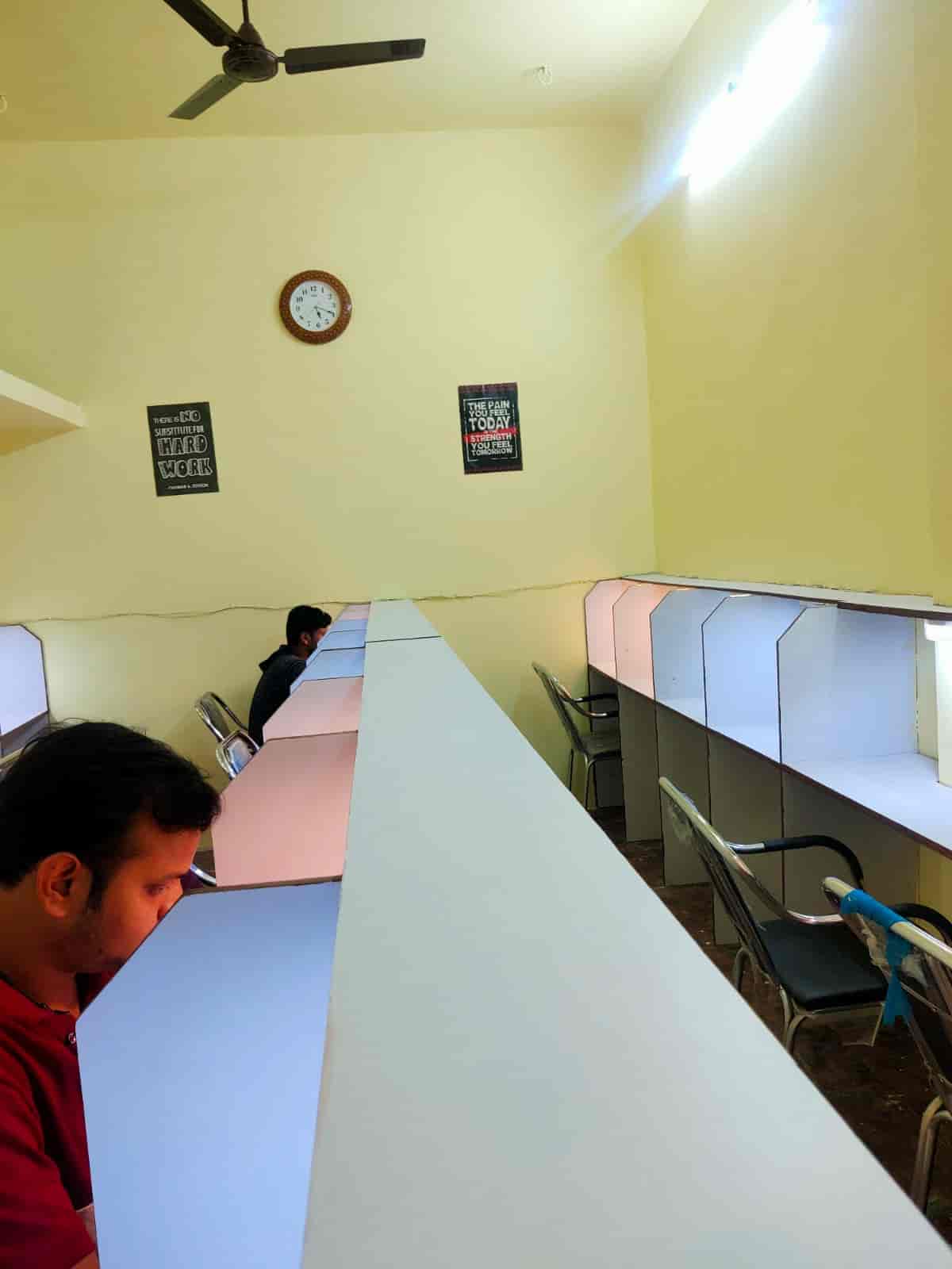 Shri Ram Library 6
