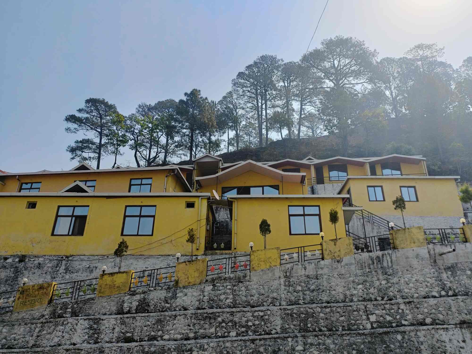 Book Rock Wood Guest House in Lansdowne,Pauri Best Guest House in